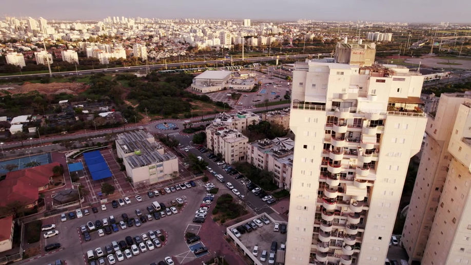 Fly over Rishon LeTzion suburban areas